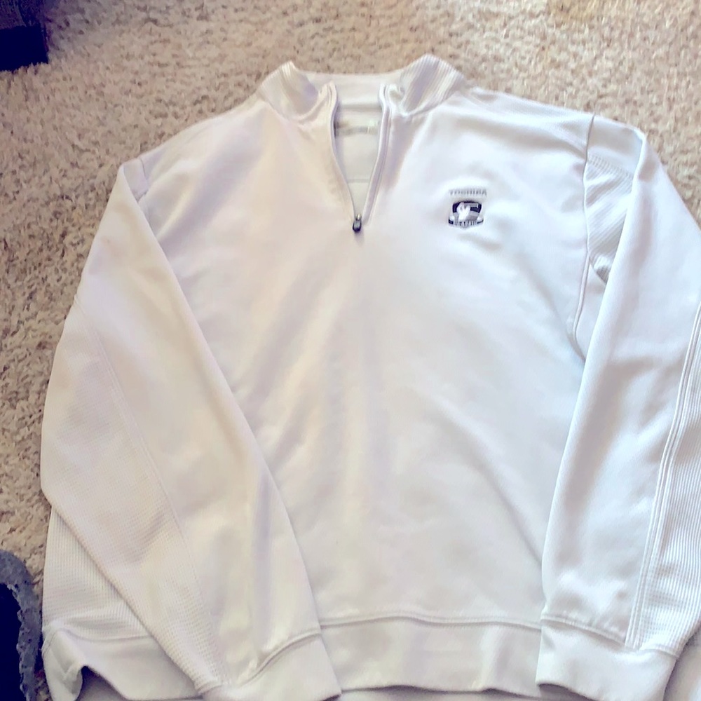 Golf warmup sweater
